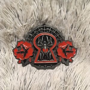 SPIDER & ROSES - SECRET COMPARTMENT BELT BUCKLE